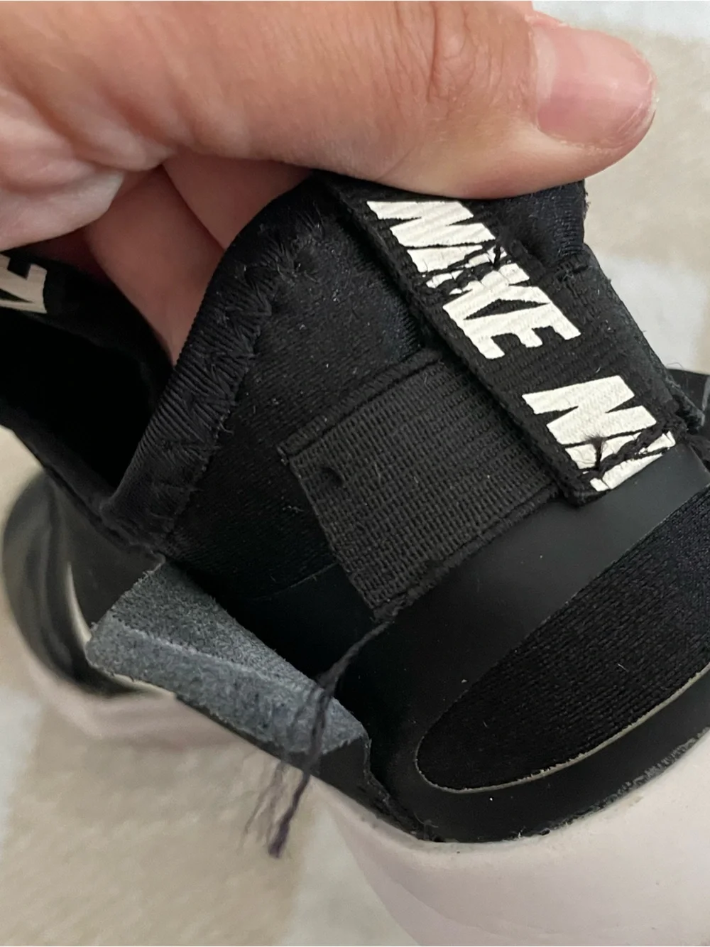 Nike Size 7Y Black & White Athletic Slip-On Trainers (has flaws)